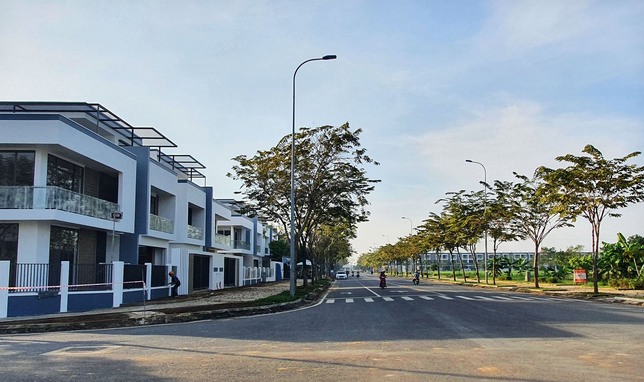 Dự án Khu đô thị mới Đông Tăng Long 2 Căn Biệt thư 8x20m2 view block căn hộ Kđt mới Đông Tăng Long