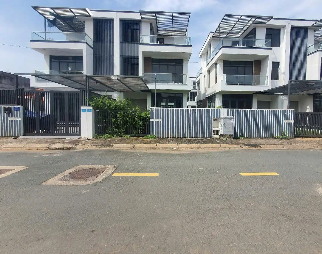 Bán Căn Biệt thự song lập 8x20m2 tại KĐTM Đông Tăng Long giá 10 tỷ 5